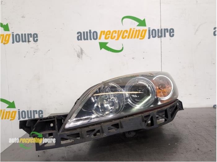 Phare gauche d'un Mazda 3, -, -, 3 mois de garantie, Mazda