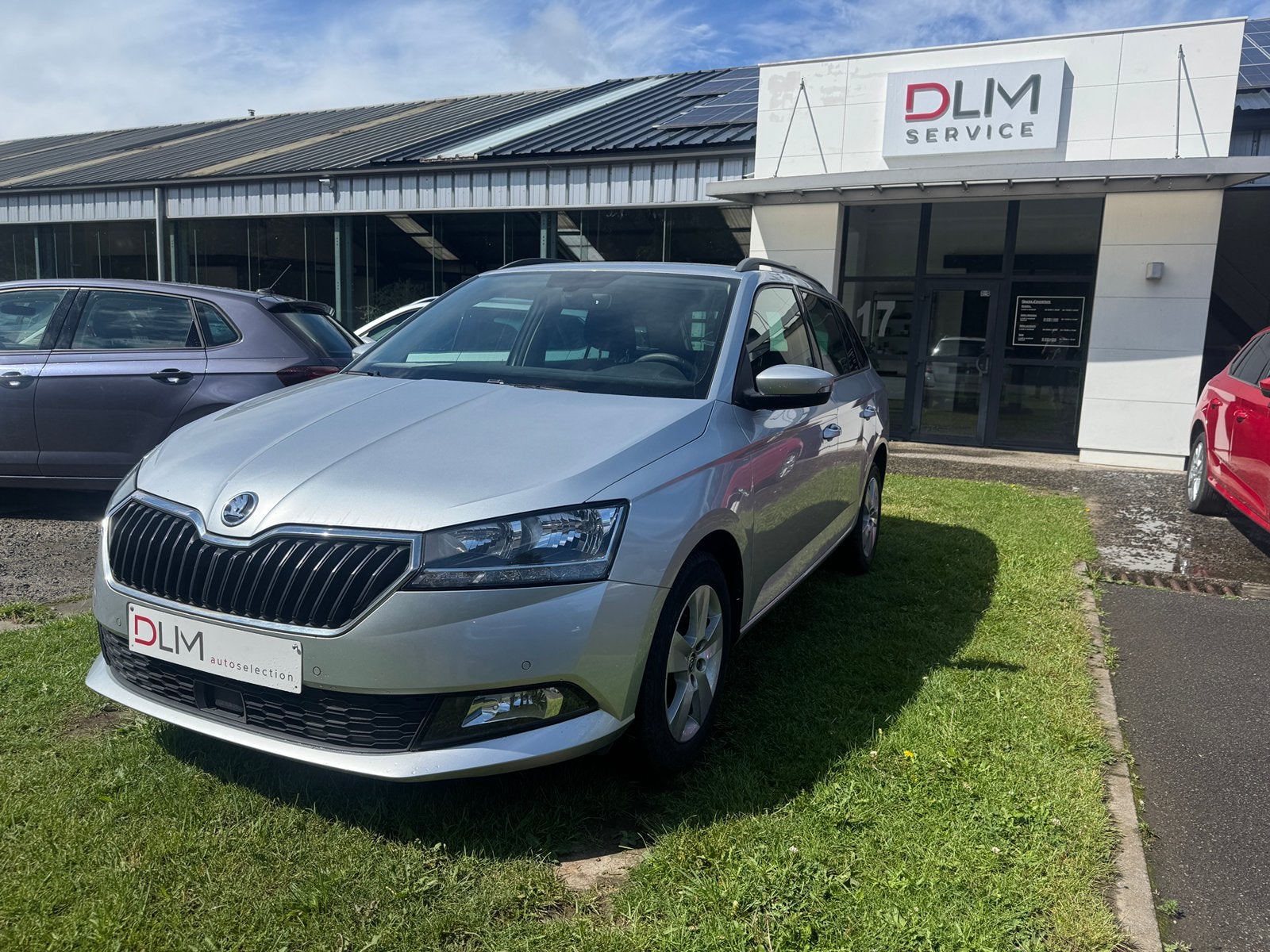 Skoda Fabia Combi Ambition Mpi 04/19 80.000km, Voorwielaandrijving, Stof, Bedrijf, 5 deurs