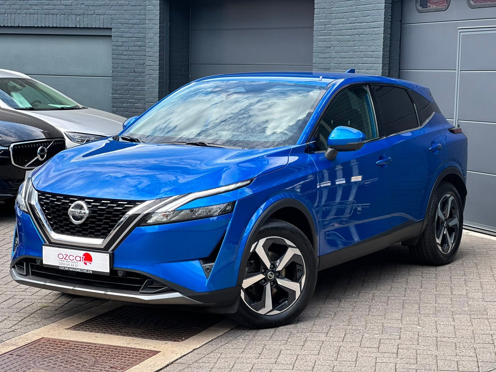 Nissan Qashqai 1.3 N-Connecta+ 4x4 Aut.Gps|Carplay|360cam|, Auto's, Automaat, Stof, 4 cilinders, 5 zetels