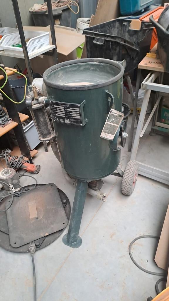 Aerogommeuse sableuse pro Applied 40 litres, Enlèvement