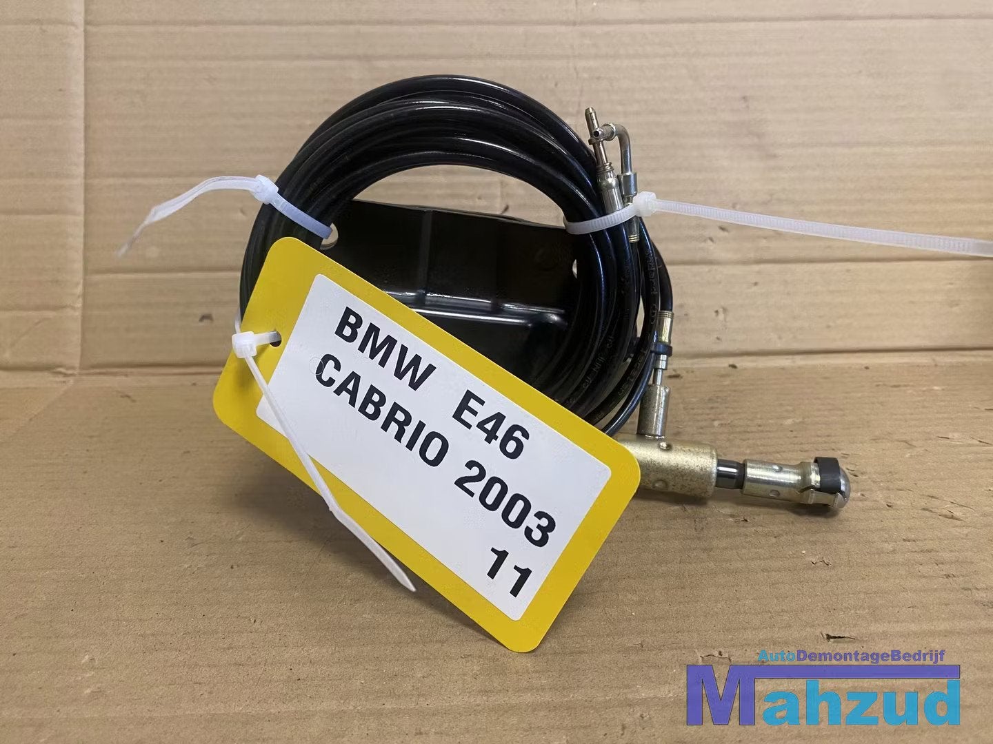 BMW 3 SERIE E46 CABRIO dak cilinder 2000-2005, Petuelring 130
80788  Munich, DE, Info@bmw.de, Utilisé, BMW