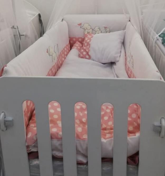 babybedje, Kinderen en Baby's, Kinderkamer | Bedden, Ophalen, Gebruikt, Minder dan 140 cm, Matras