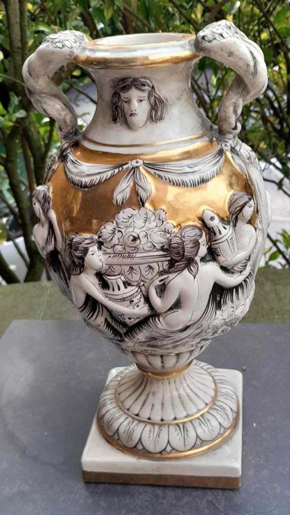 Prachtige grote vaas Capodimonte Pisa Italy., Antiek en Kunst, Ophalen
