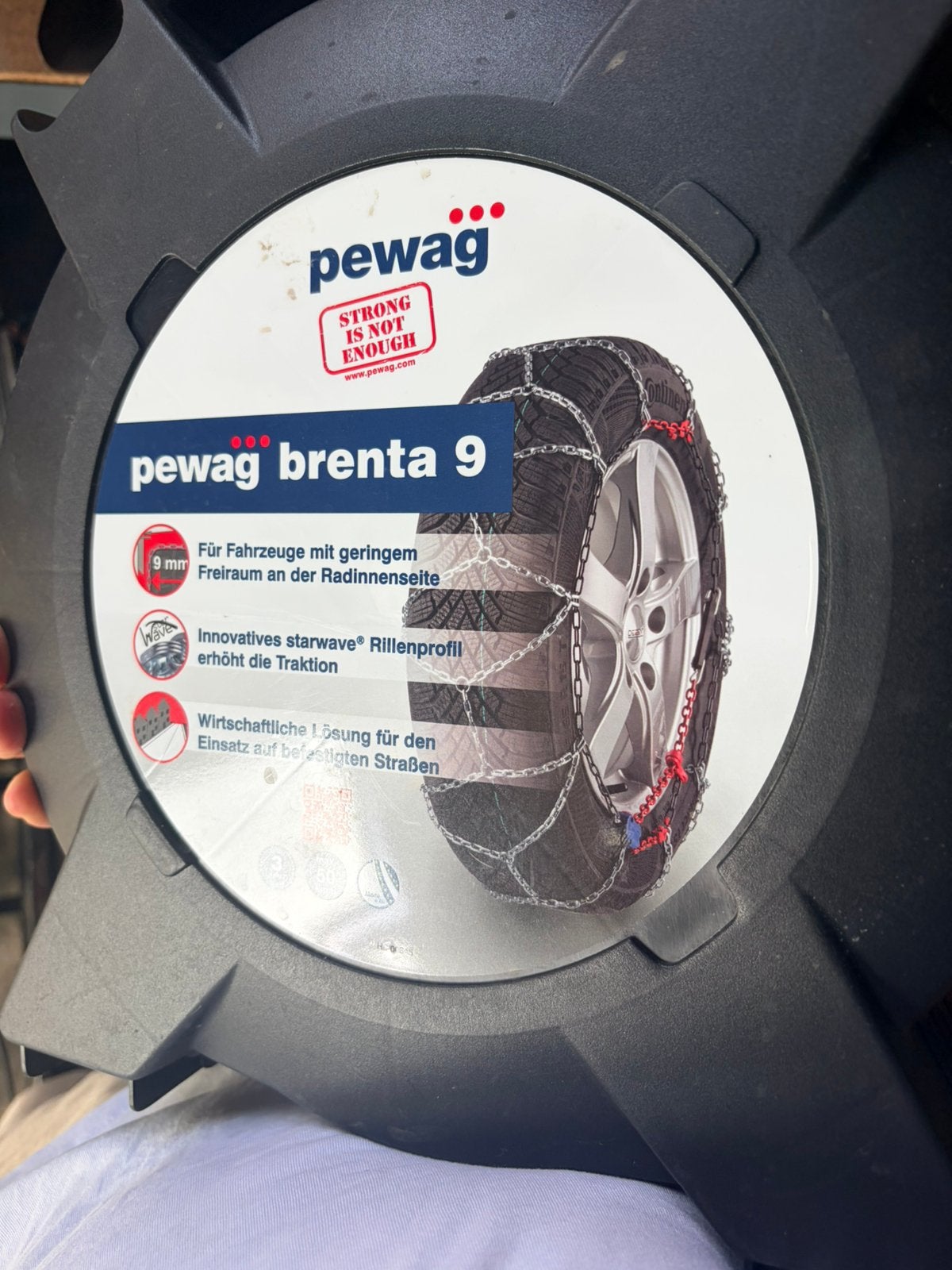chaînes à neige pewag, Enlèvement, Comme neuf