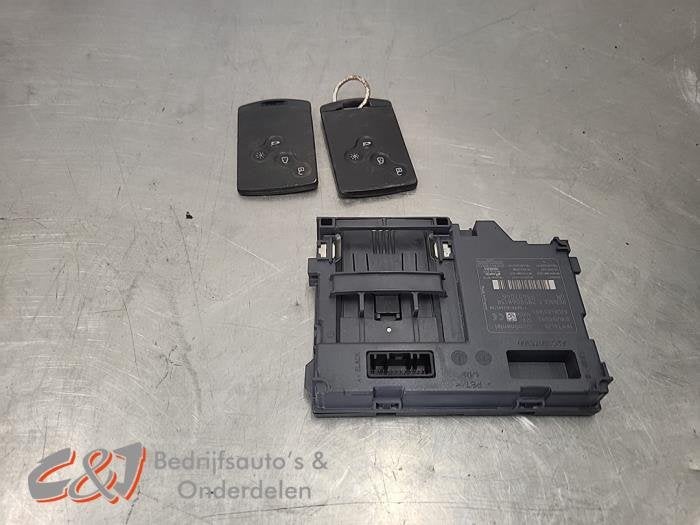 Lecteur de carte (serrure) d'un Opel Vivaro, -, Opel, 3 mois de garantie, Utilisé
