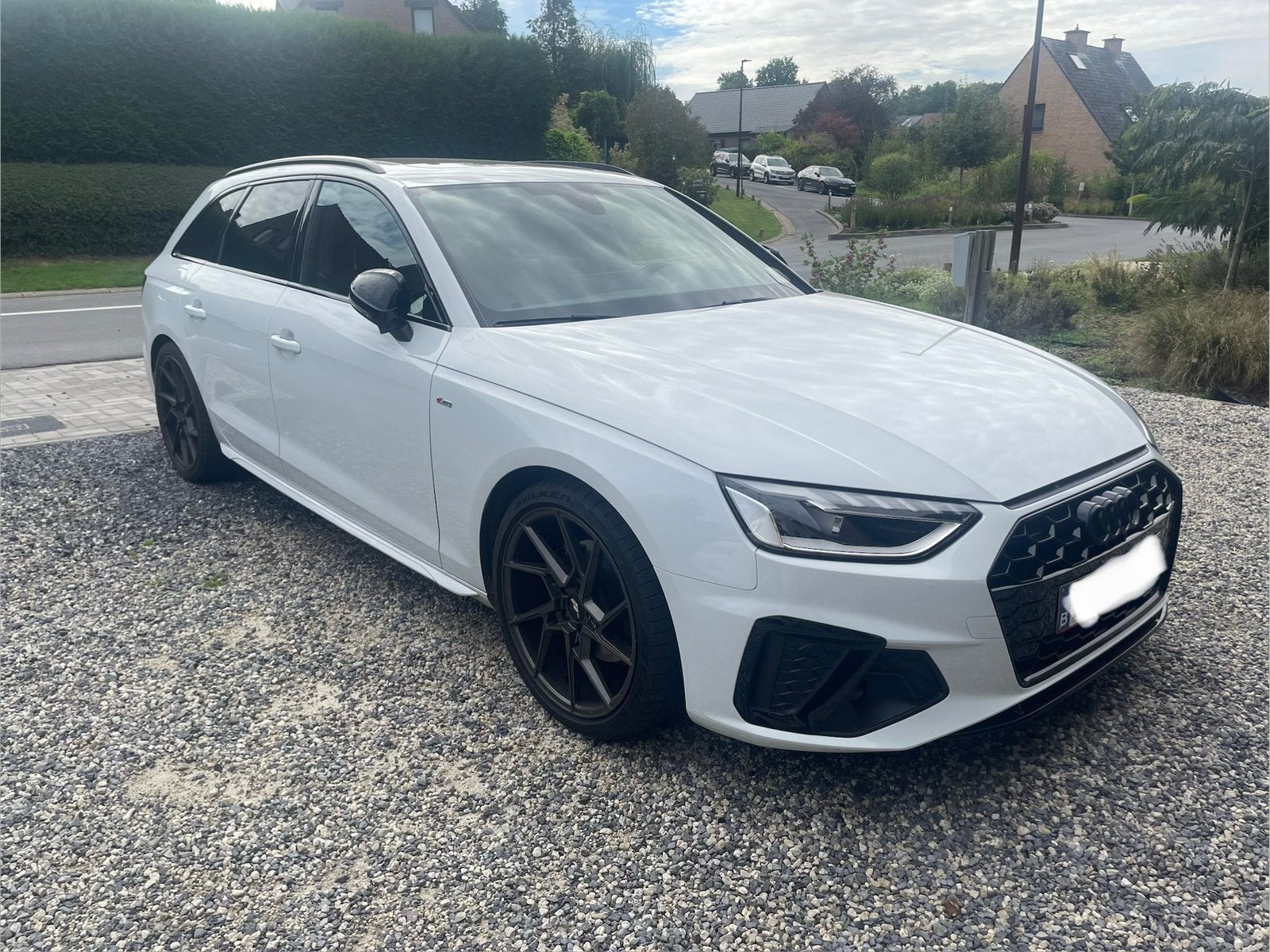 Audi A4 Sline 2021 50000km 35tfsi 150pk + trekh + winterband, Auto's, A4, Wit, Break, 5 deurs