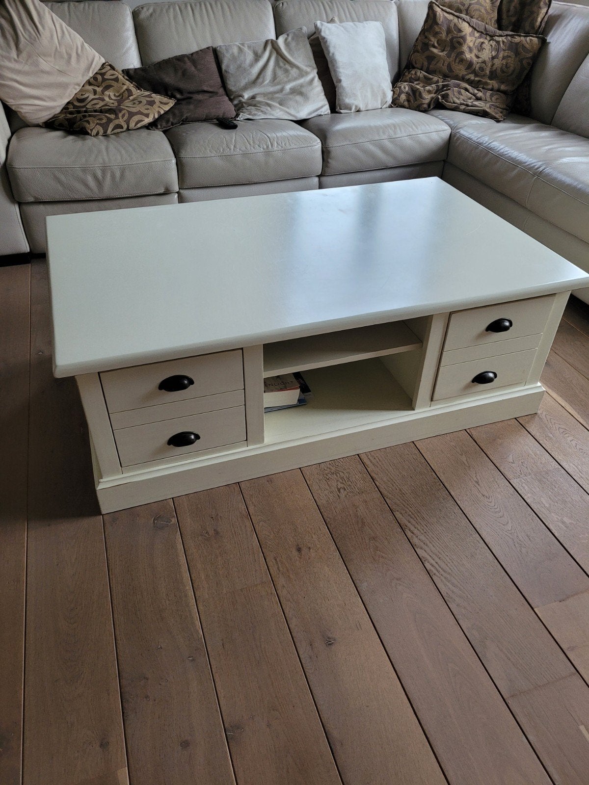 Houten salontafel, Ophalen