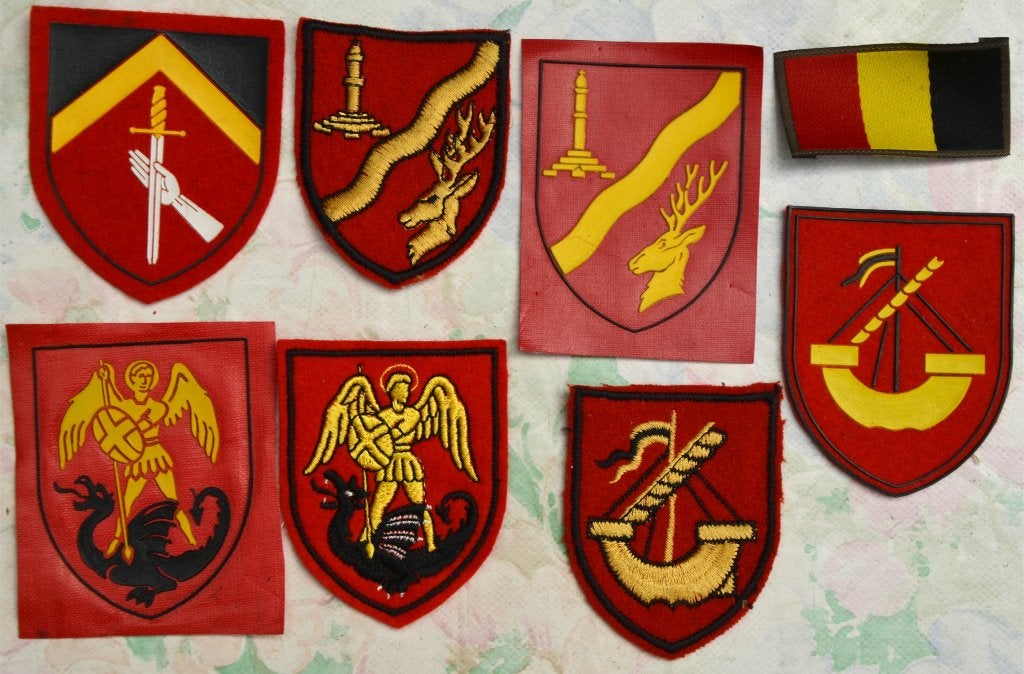 ABL Patches, LOT 8x Intermacht patches, Brussel Luik 1972-81, Enlèvement ou Envoi, Armée de terre, Emblème ou Badge