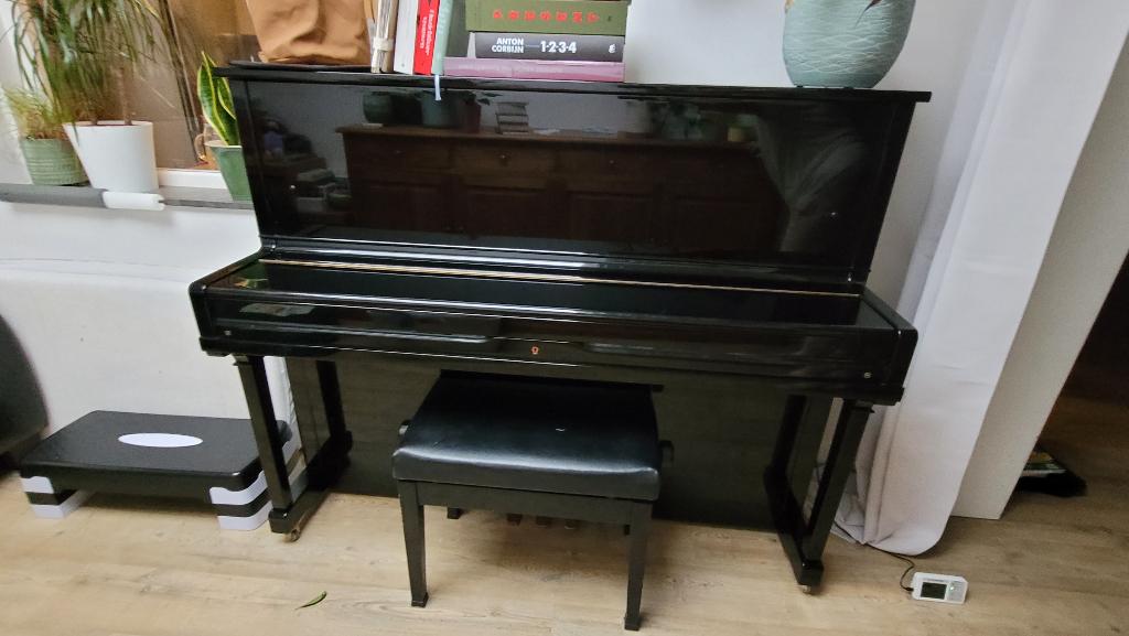 Buffetpiano, Muziek en Instrumenten, Piano's, Ophalen, Gebruikt, Zwart, Piano