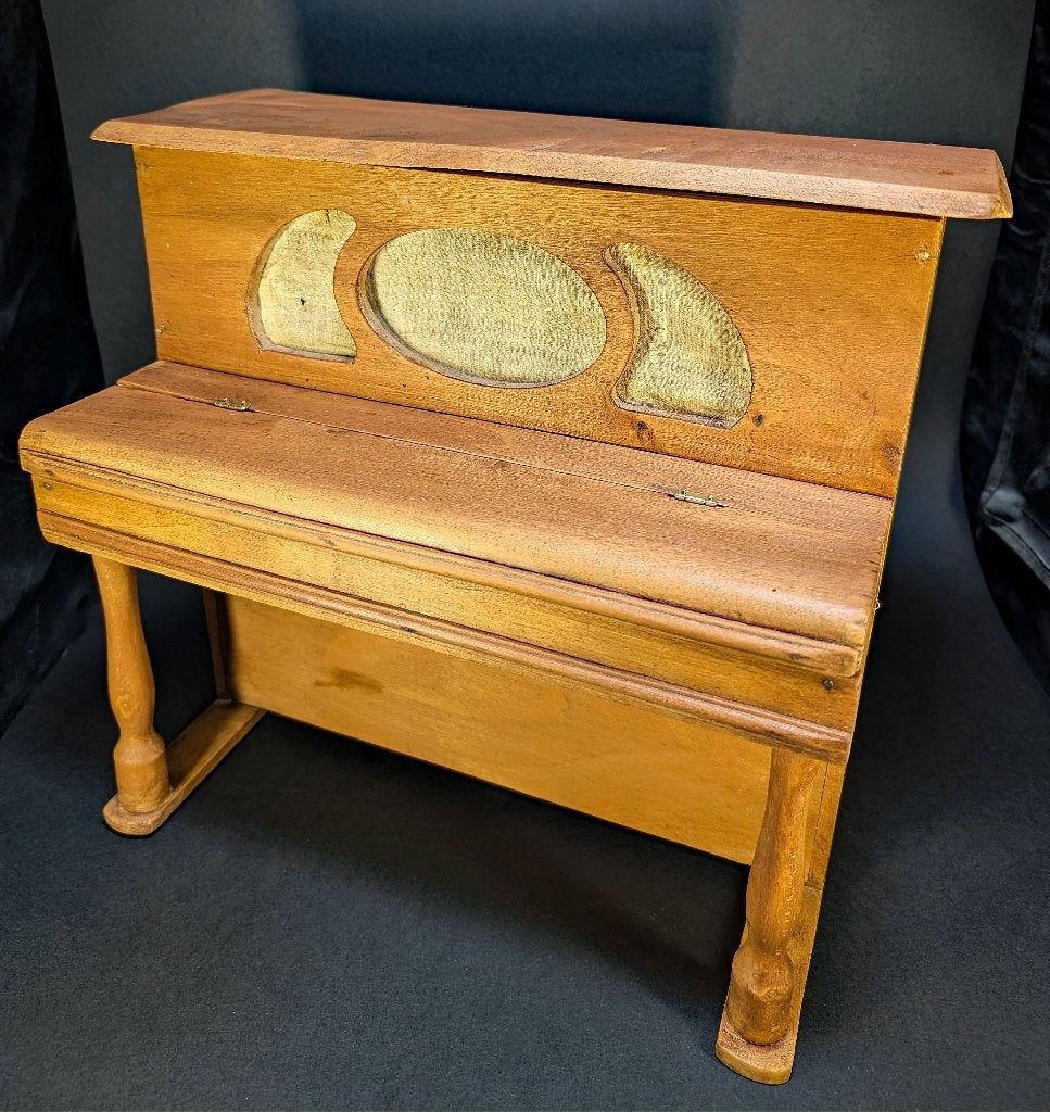 Ancien piano jouet en bois, Antiquités & Art, Enlèvement ou Envoi