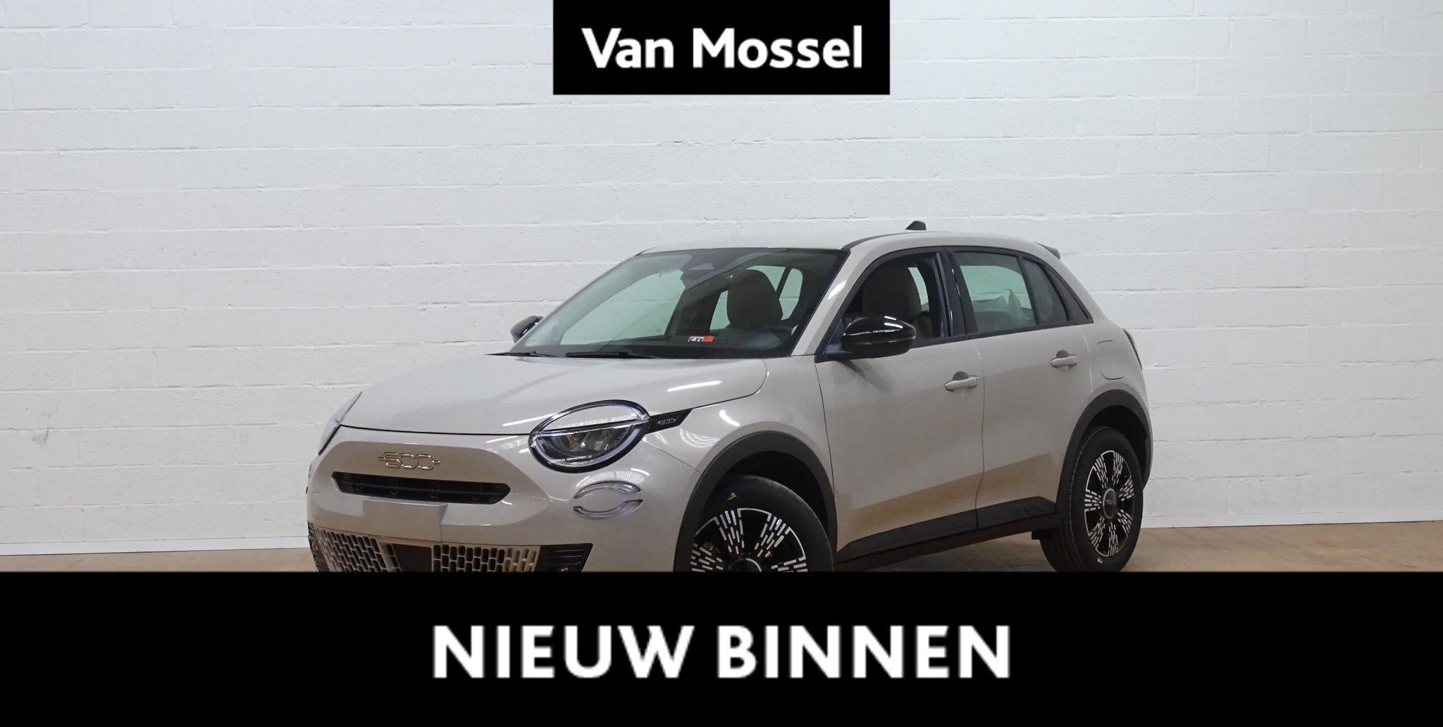 Fiat 600 1.2 Hybrid 145cv DCT Icon (automatique), Autos, 145 ch, Achat, 1280 kg, Entreprise