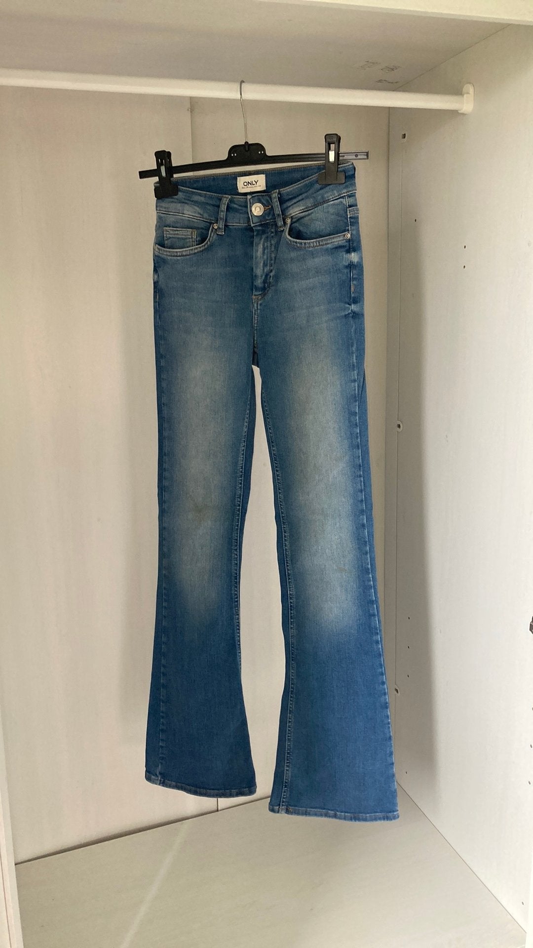 Jeans femme only, Enlèvement ou Envoi, Comme neuf, Bleu, W27 (confection 34) ou plus petit
