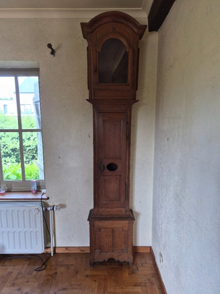 Caisson d'horloge, Enlèvement