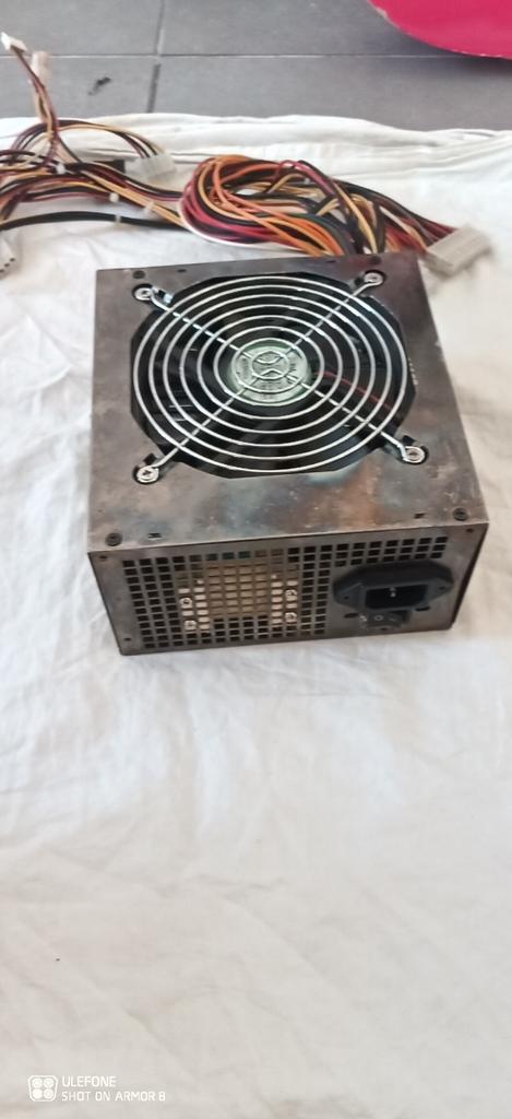 Psu 580 watt, Computers en Software, Interne voedingen, Ophalen