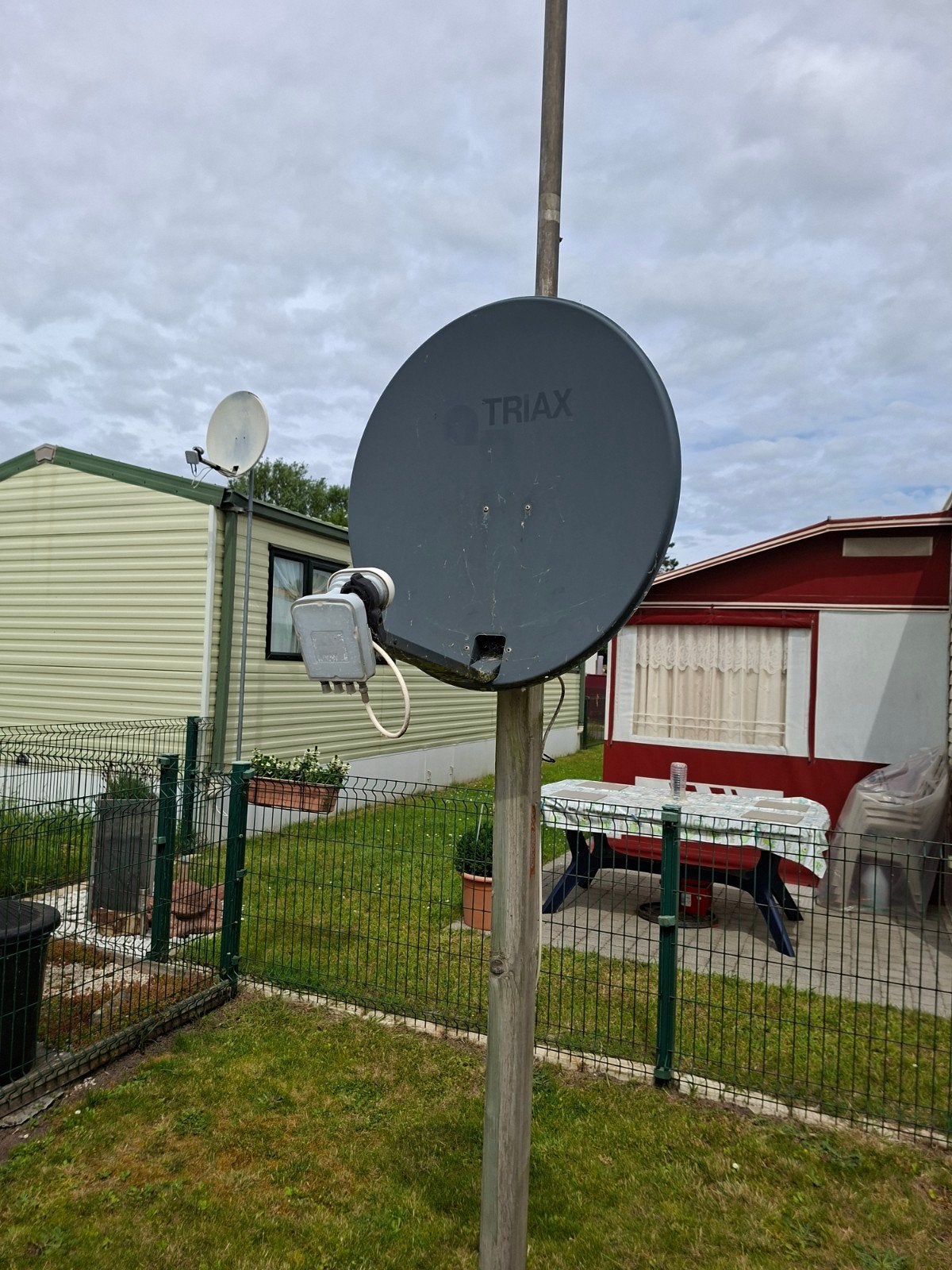shotelantenne tv vlaanderen, TV, Hi-fi & Vidéo, Antennes paroboliques, Enlèvement ou Envoi, Antenne (parabolique), Autres marques
