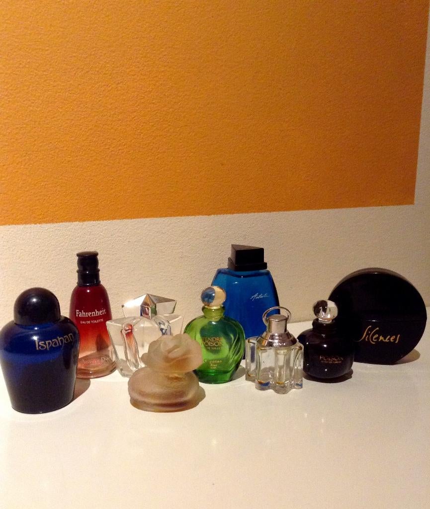 Set van 40 lege antieke parfumminiaturen, Ophalen of Verzenden, Gebruikt, Miniatuur
