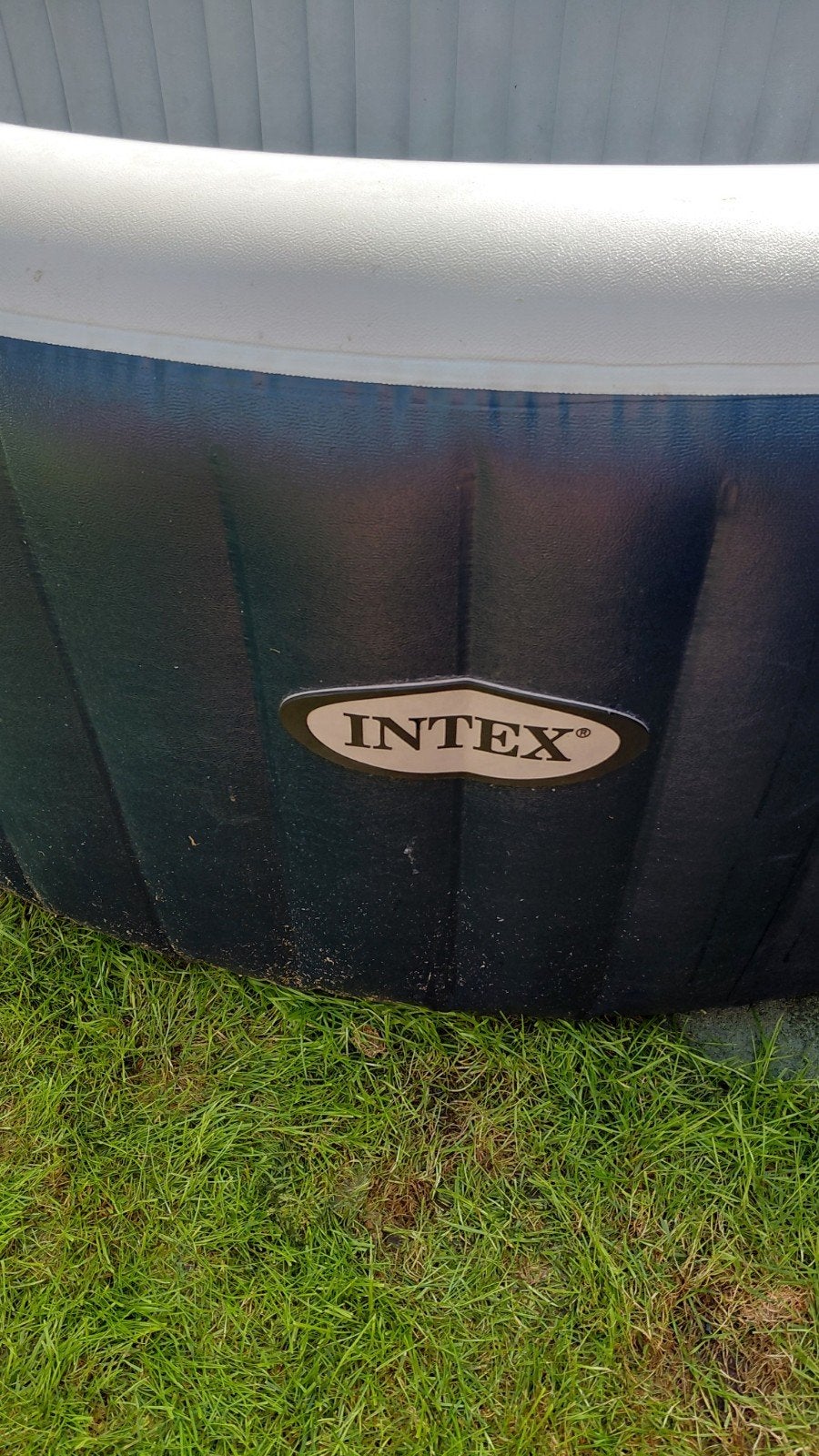 Jacuzzi INTEX pour 6 personnes, Enlèvement