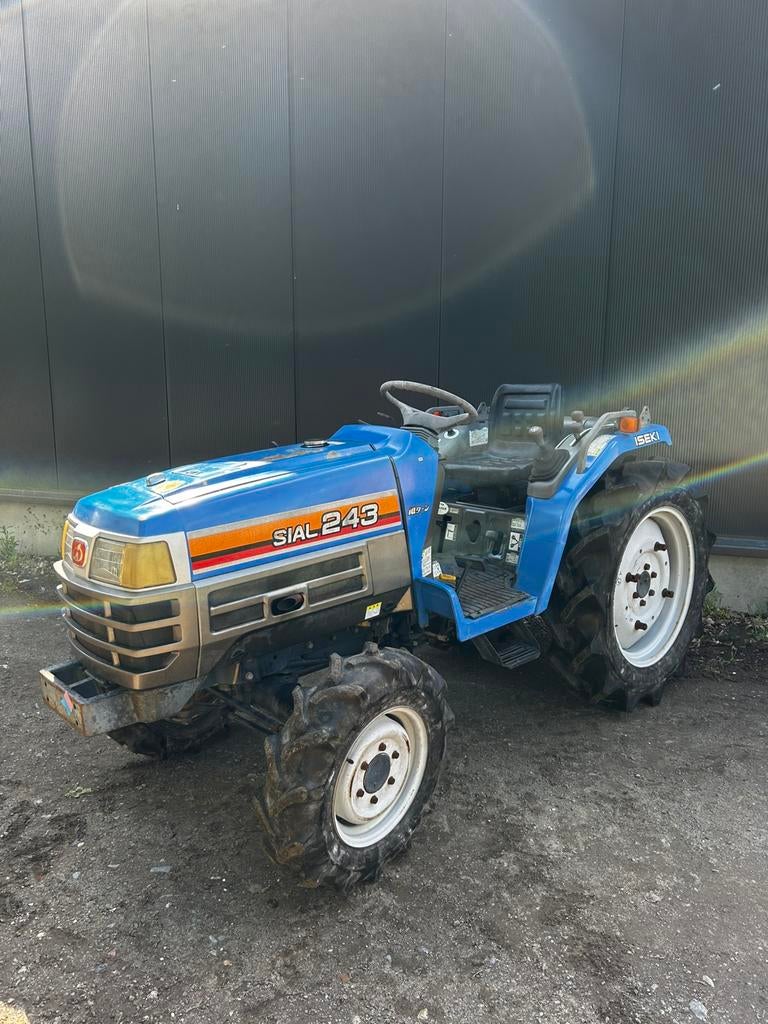 Iseki TF243F minitractor 25pk servo en 4x4, Zakelijke goederen, Ophalen