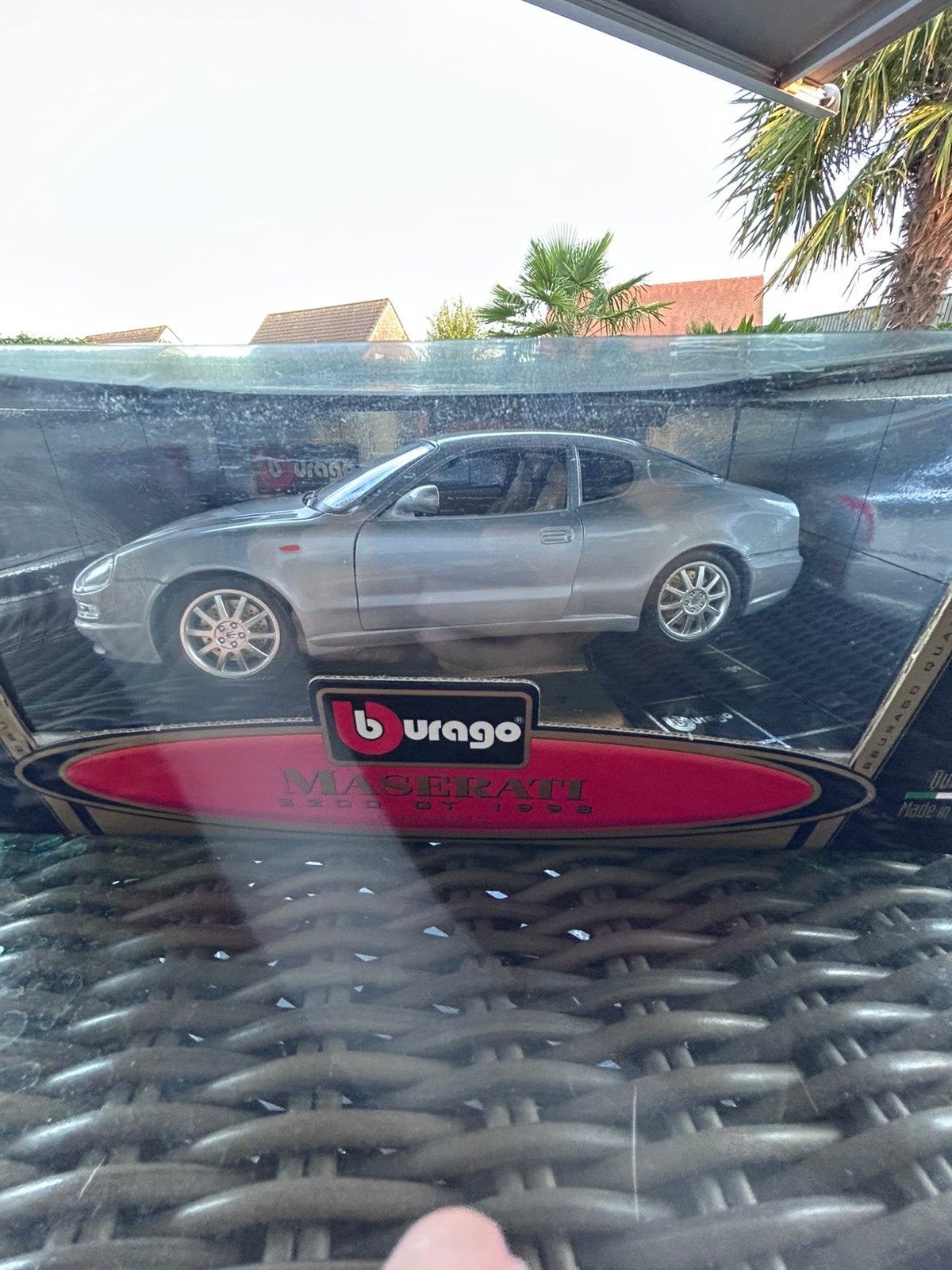 Burago Maserati 3200 GT 1/18 (1998), Enlèvement, Neuf, Voiture, Burago