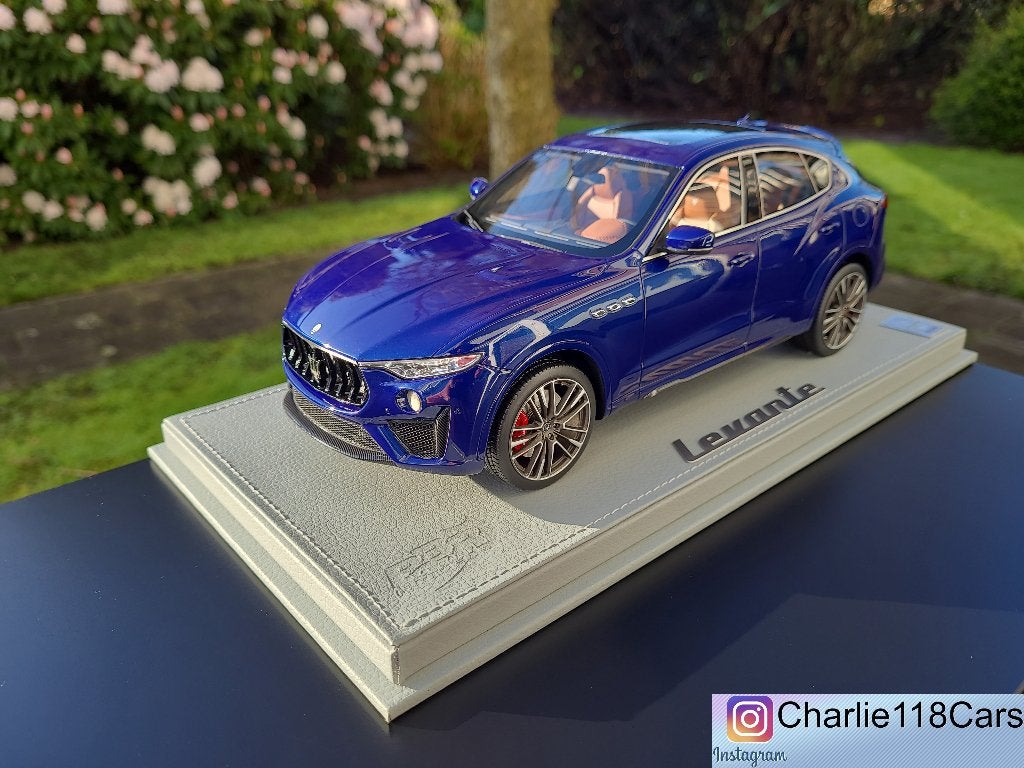 Trophée BBR Maserati Levante V8 1/18 — Blue Emozione, Hobby & Loisirs créatifs, Voitures miniatures | 1:18, Enlèvement ou Envoi