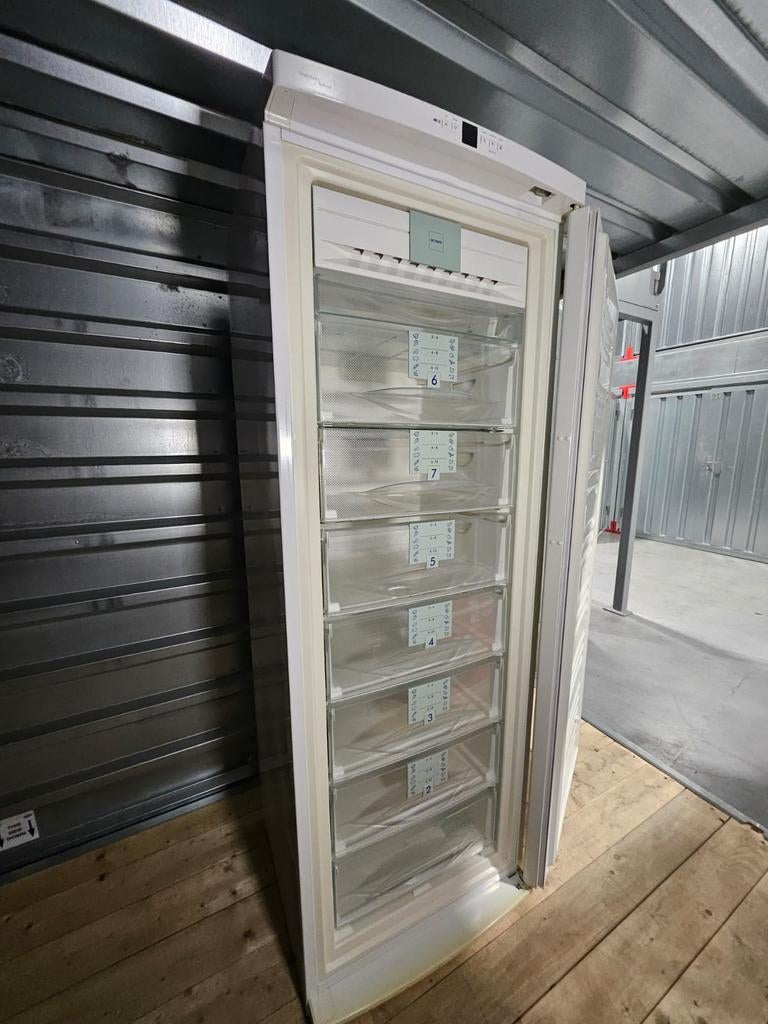 Congelateur grand model liebherr 7x bac, Electroménager, Enlèvement