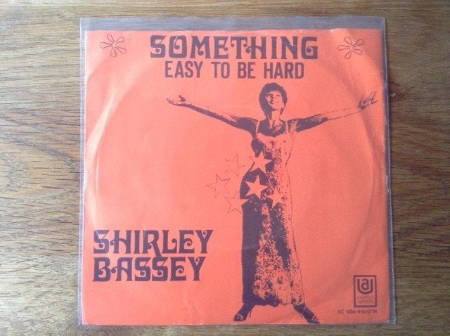 single shirley bassey, CD & DVD, Enlèvement ou Envoi, Jazz et Blues, Housse de protection extérieure, 7 inch