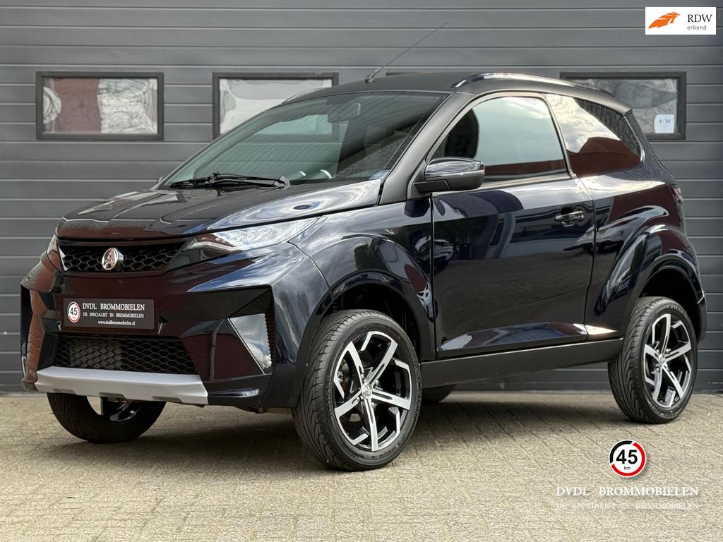 Aixam Crossover XXL Brommobiel DEMO 07-2025 1eig 4700km ZGAN, Divers, Voitures sans permis & Scooters pour invalides, Autres marques