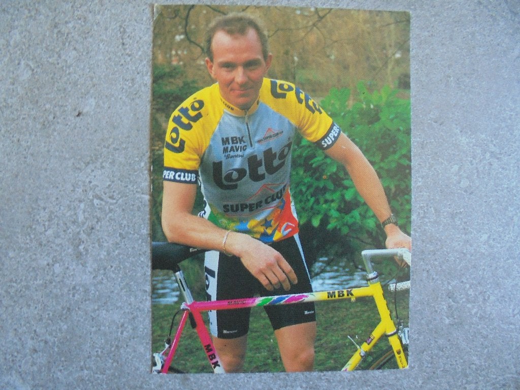 Wielerfoto Johan Museeuw, Verzenden