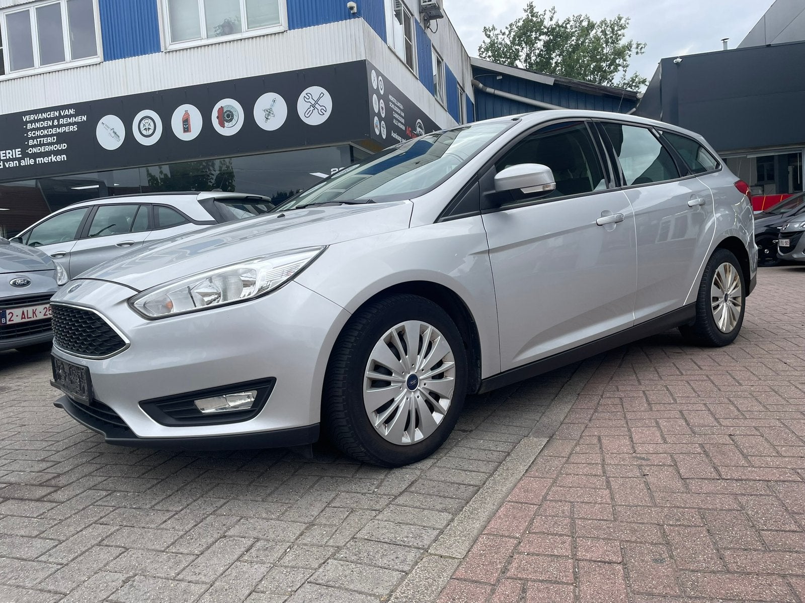 Ford Focus 1.5 - DIESEL - AIRCO - Euro6b - 2015, Auto's, Ford, Focus, Stof, 1498 cc, Bedrijf