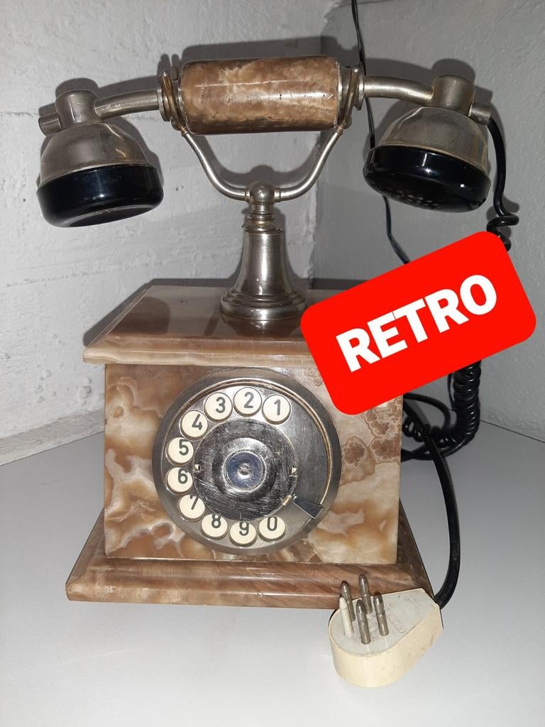ANTIEKE MARMEREN TELEFOON, Telecommunicatie, Ophalen