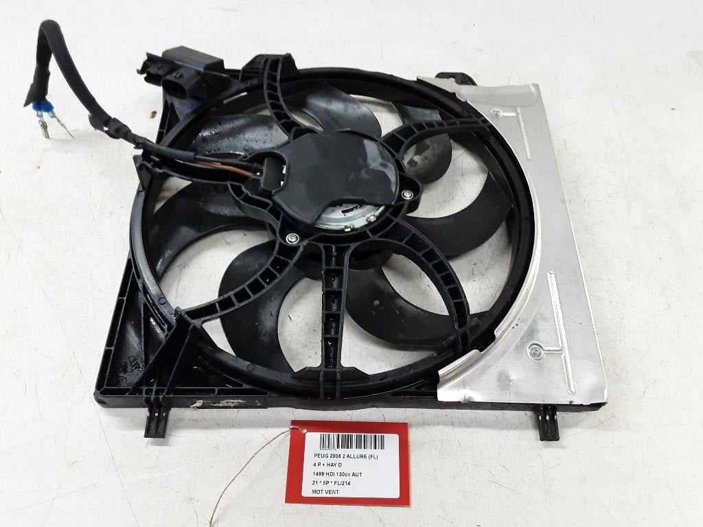 RADIATEUR VENTILATEUR Peugeot 2008 (UD / UK / UR / US / UX), Kontakt-peugeot@peugeot.com, Utilisé, Peugeot Deutschland GmbH, Bahnhofsplatz
65423  Rüsselsheim, DE