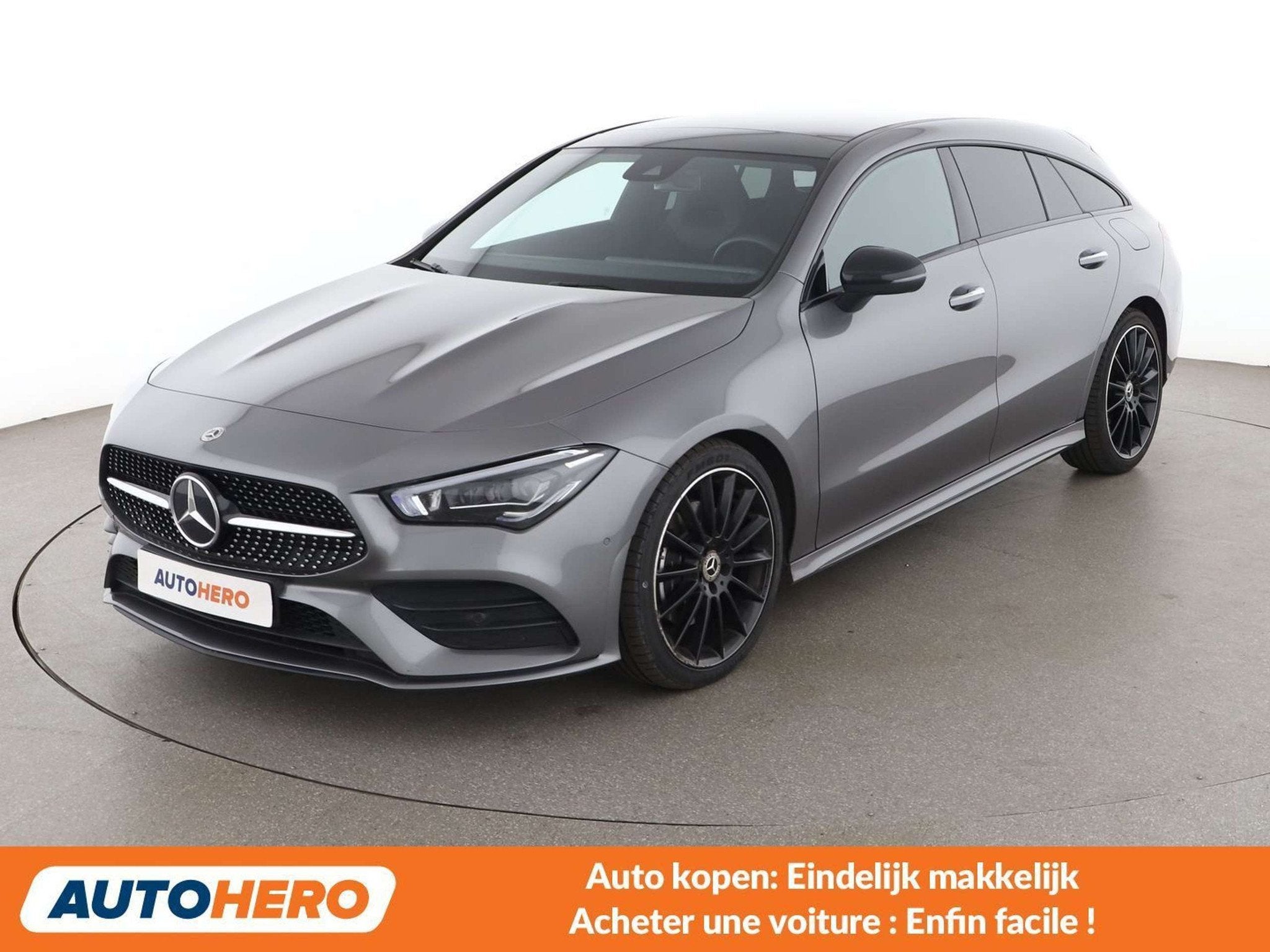 Mercedes-Benz CLA-Klasse 220 CLA 220 d Shooting Brake AMG Li, Autos, 144 g/km, Achat, Alcantara, Noir