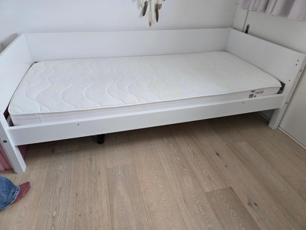 Bed and kast Flexa, Ophalen, Wit