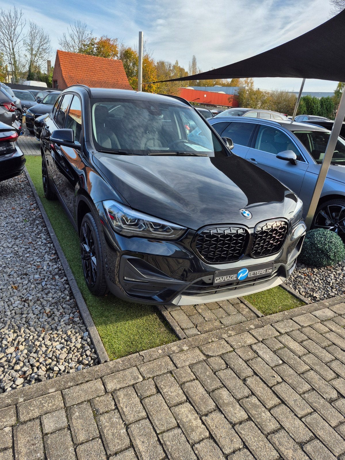 mooie bmw x1 , ik zoek een cabrio of een mustang, Zwart, 5 deurs, Particulier, Elektrische ramen