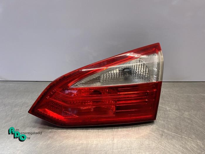 Feu arrière droit d'un Ford Focus (Focus 11-), -, 3 mois de garantie, -, -