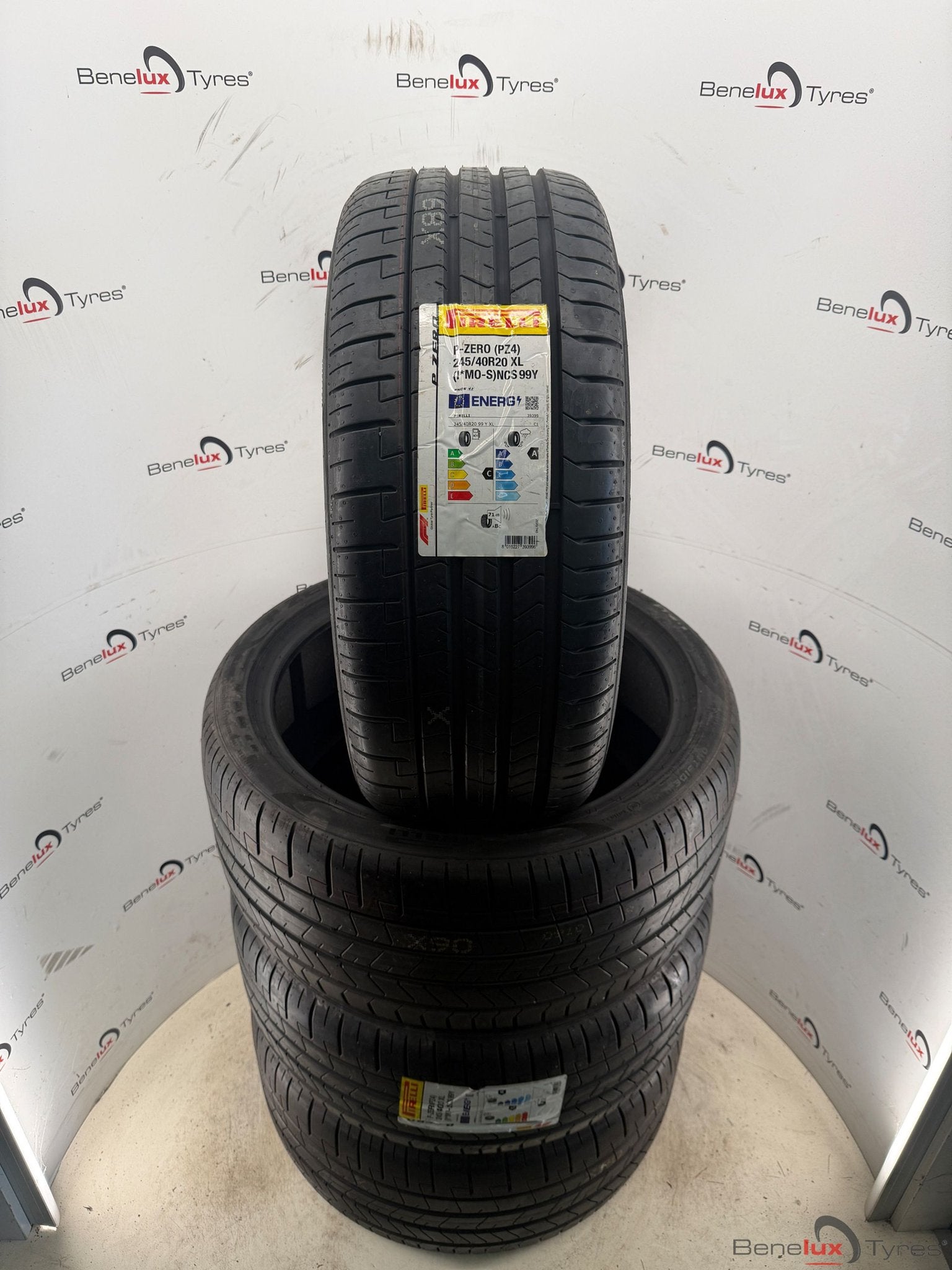 245/40R20 275/35R20 245/40/20 275/35/20 2454020 2753520 Zero, -, 275 mm, -, Nieuw