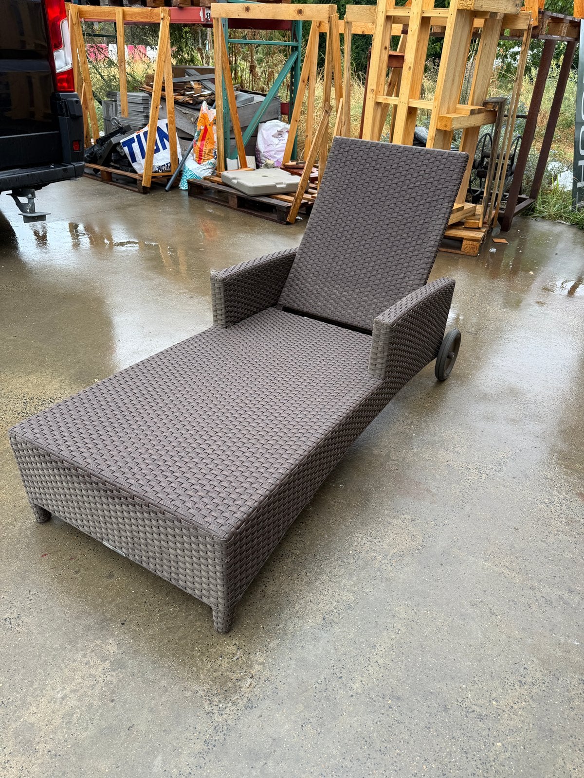 Royal Botania ligbed sunday en kussen taupe, Tuin en Terras, Ophalen of Verzenden, Nieuw, Wicker, Verstelbaar
