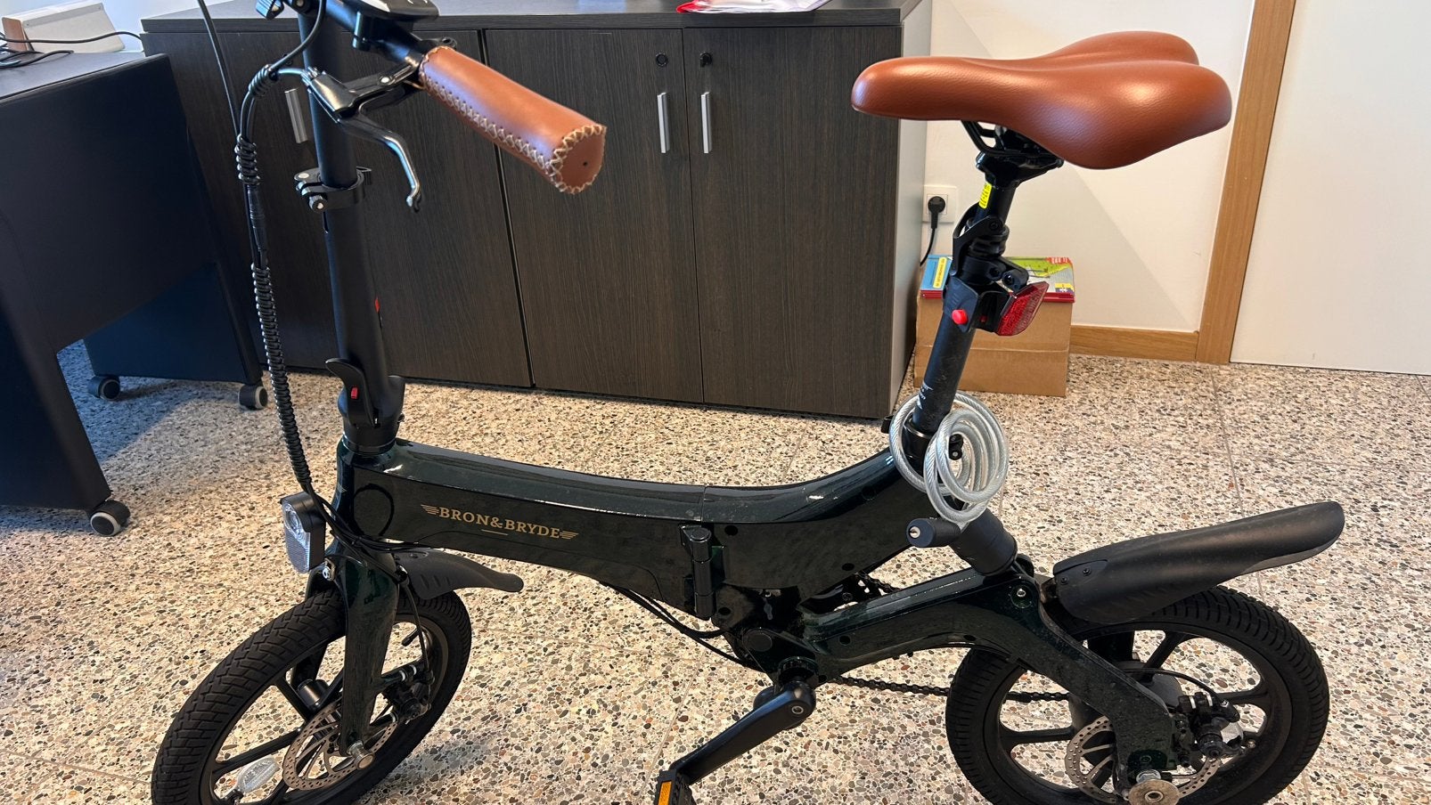 Elektrische vouwfiets Bron&Bryde, Zo goed als nieuw, Totaal opvouwbaar, Schijfrem, Ophalen