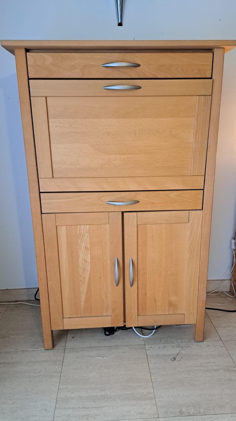 Secretaire/ bureau à abattant bois massif naturel, Maison & Meubles, Armoires | Secrétaires, Enlèvement, Comme neuf