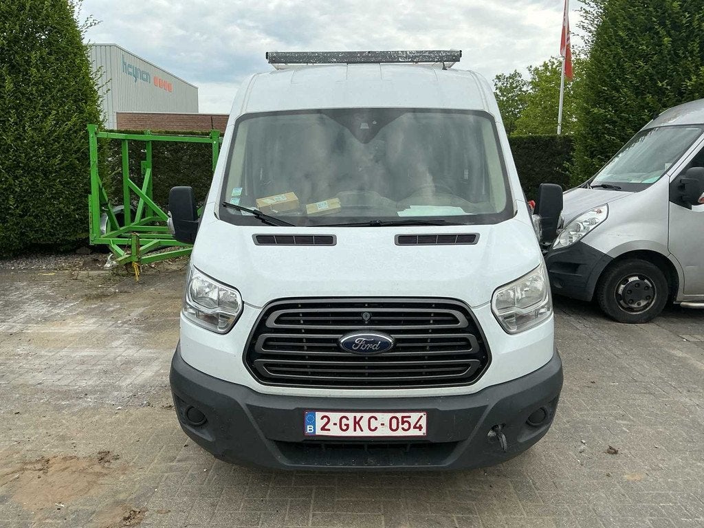Véhicule commercial Ford Double Cab Transit, Achat, Entreprise, Diesel, Ford