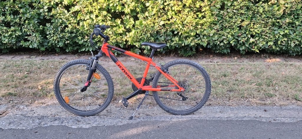 B-Twin Rockraider mountainbike 24 inch (8 - 12 jaar).40 euro, Vélos & Vélomoteurs, Vélos | Garçons, Enlèvement, Utilisé, 24 pouces