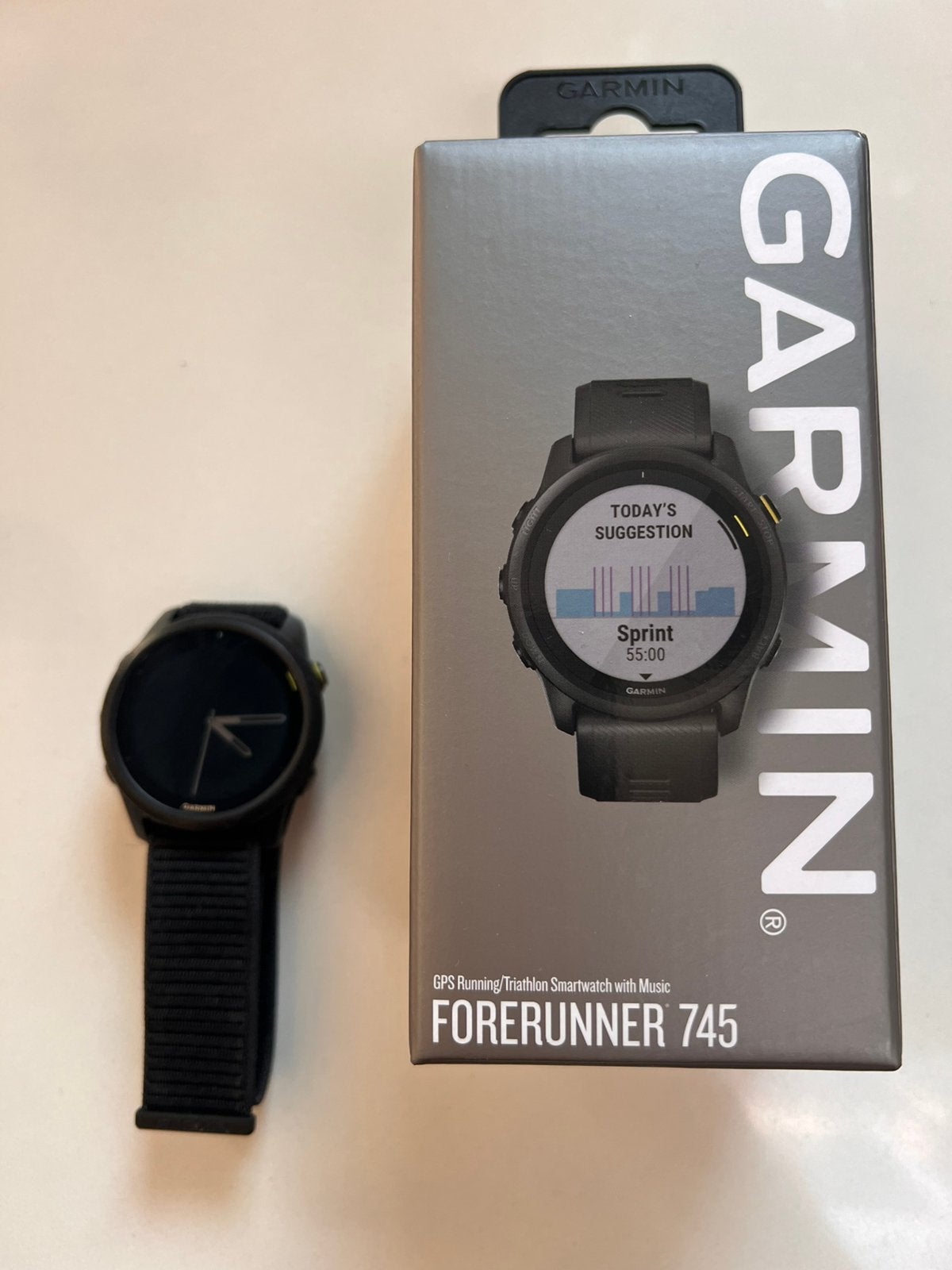 Garmin forerunner 745 met nieuw bandje, Étanche, Enlèvement, Utilisé, Avancer d'un pas