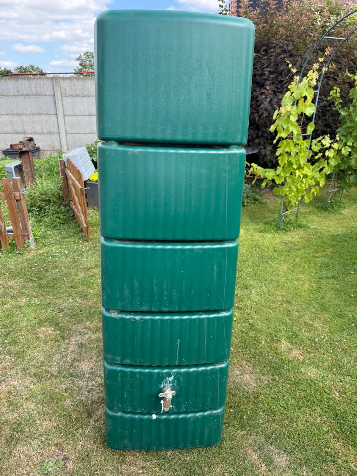 Recuperateur d’eau de pluie mural 300l, 150 litres ou plus, Enlèvement, Utilisé, Avec robinet