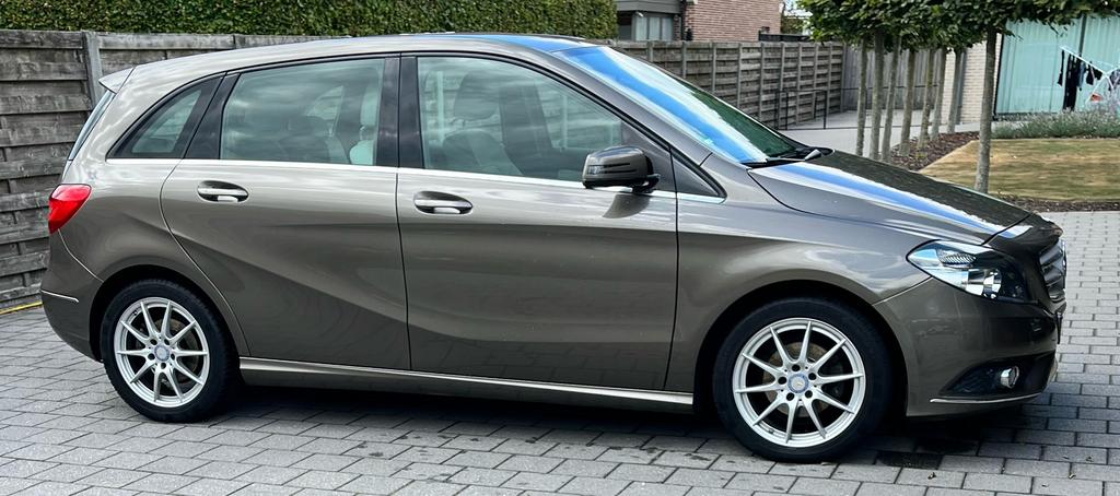 Mercedes B 180 CDI Automaat 2013 NTG 4.5 command W246, Autos, Mercedes-Benz, Particulier, Classe B, ABS, Airbags, Air conditionné
