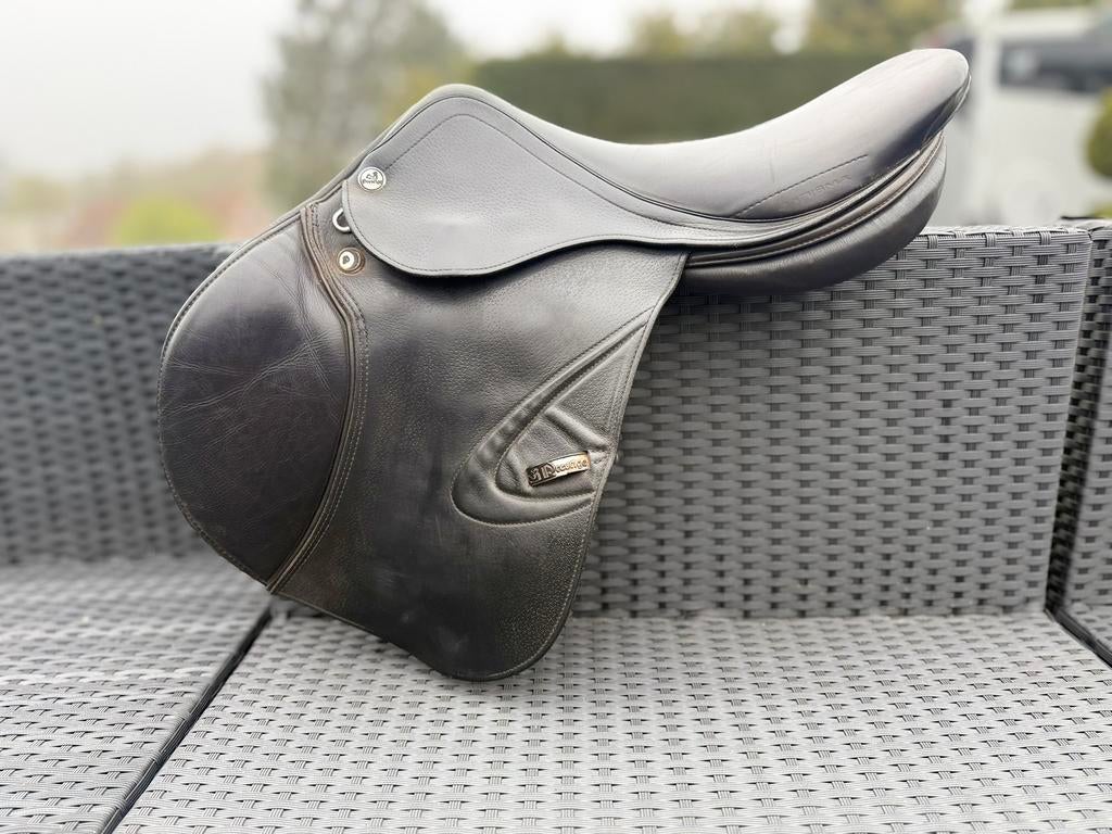 Prestige springzadel, Dieren en Toebehoren, Ophalen of Verzenden, Zo goed als nieuw