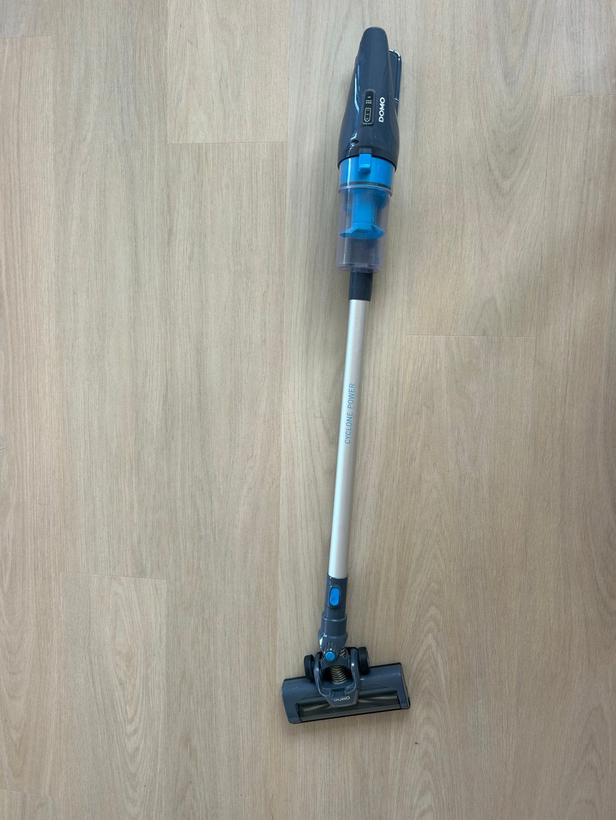 Steelstofzuiger DO1129SV, Elektronische apparatuur, Ophalen, Zo goed als nieuw, Steelstofzuiger