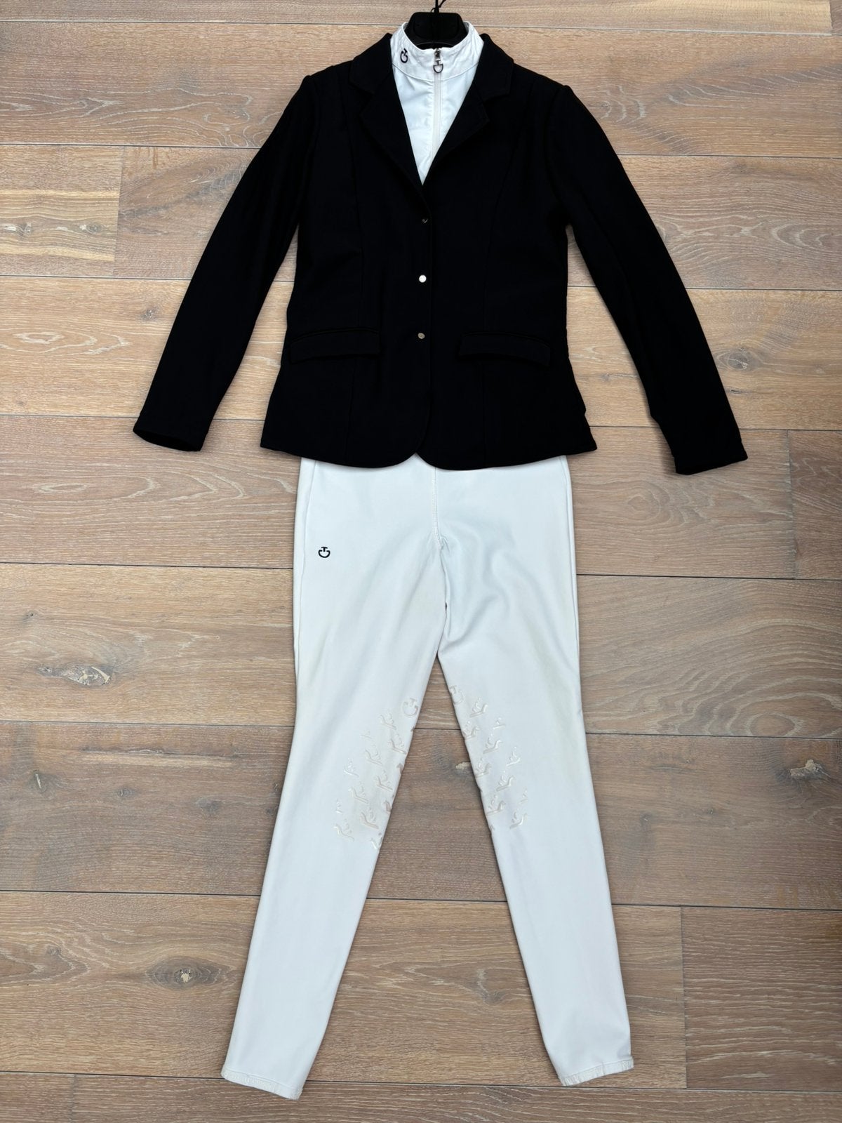 Cavalleria Toscana wedstrijd set, Dieren en Toebehoren, Kinderen, Verzenden, Bovenkleding, Springen