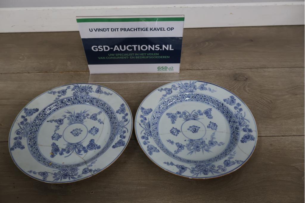 Antieke Chinese porseleinen borden 2 stuks