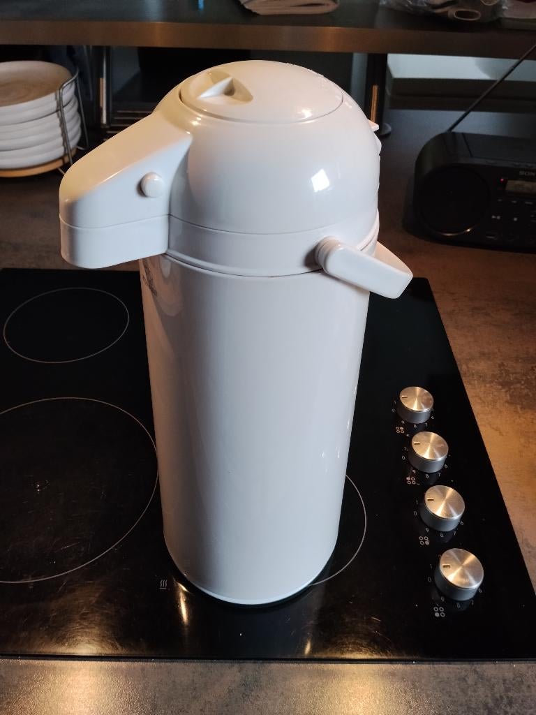 Grand thermos isotherme avec pompe 2,45 litres, Electroménager, Cafetières, Enlèvement, Comme neuf