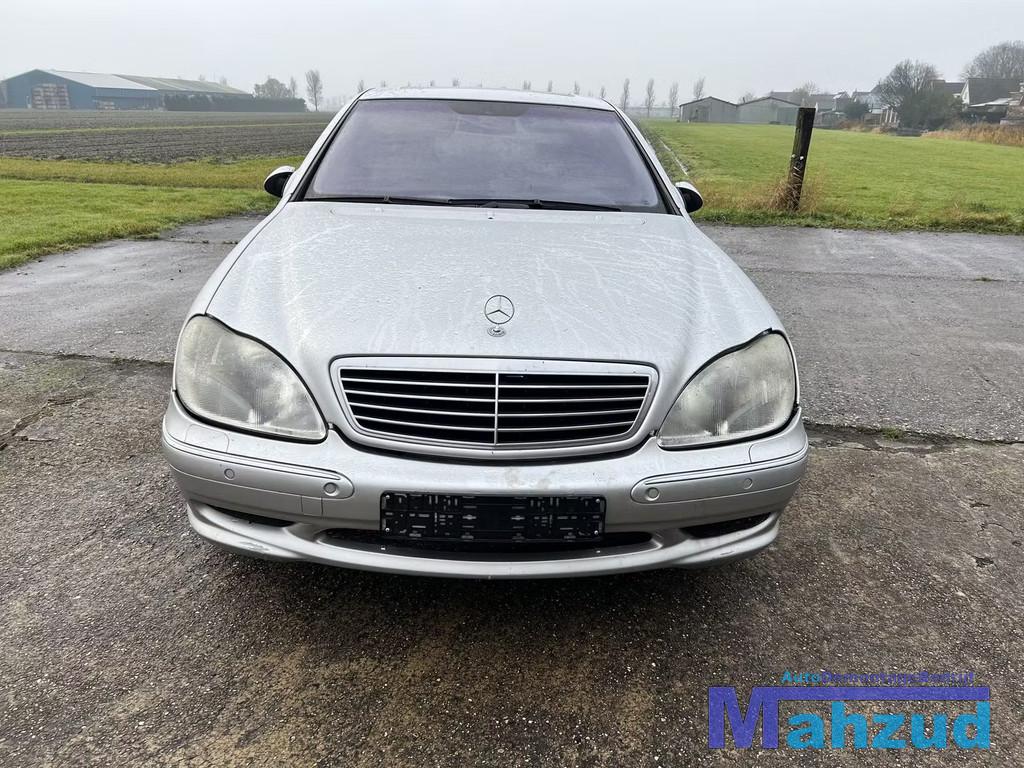 2000 Mercedes S Klasse W220 S 55 AMG 113986 Zilver 744 Onder, Gebruikt, Mercedes-Benz AG, Mercedes-Benz, Mercedesstrasse 120
70372  Stuttgart, DE